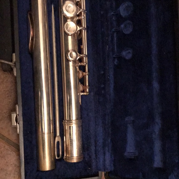 Flute - Picture 3 of 4